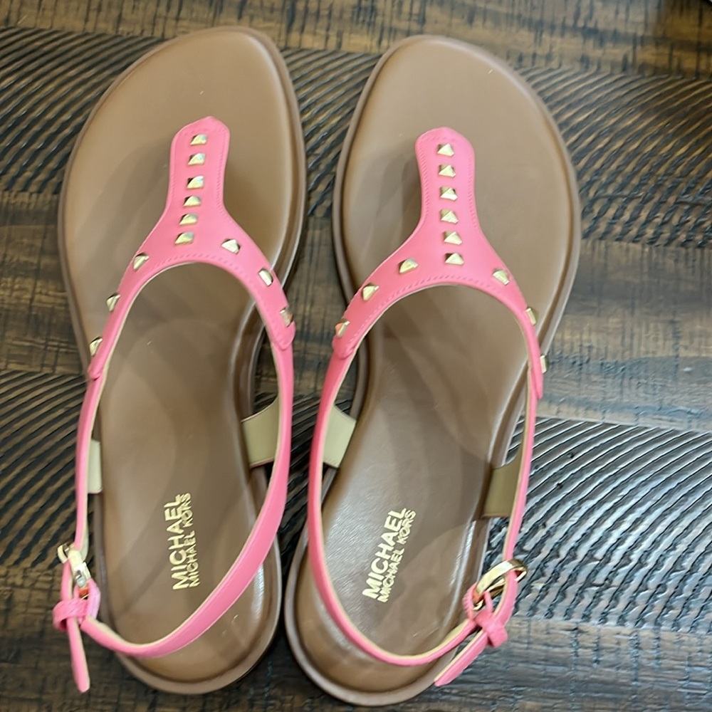 Michael Kors Pink Studded Sandals NIB - Picture 5 of 7